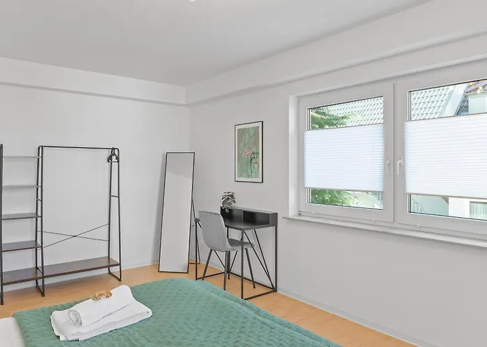 Stuttgart Airport & Messe *